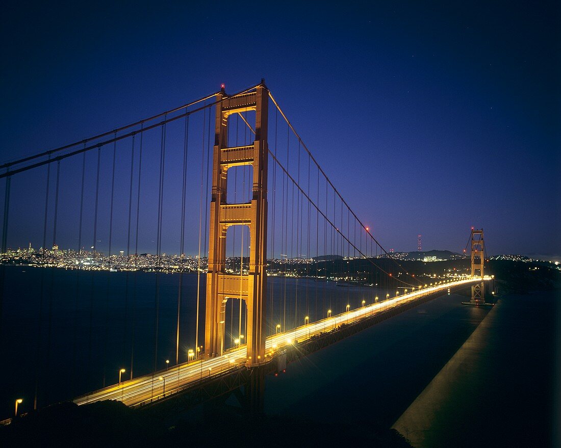 The Golden Gate Bridge, San Francisco, California, USA