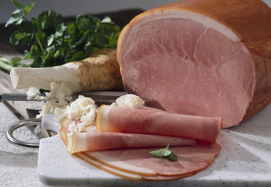 Prague ham with horseradish