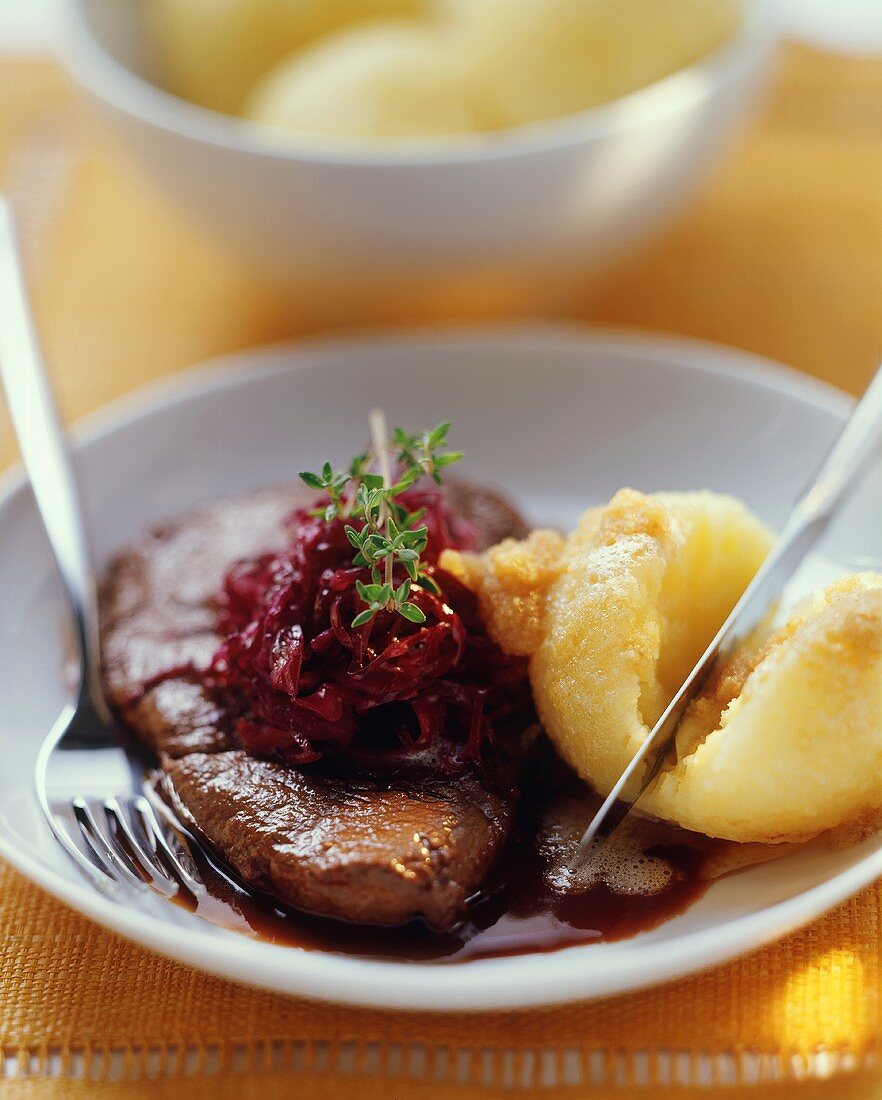 Braised pickled beef with red cabbage
