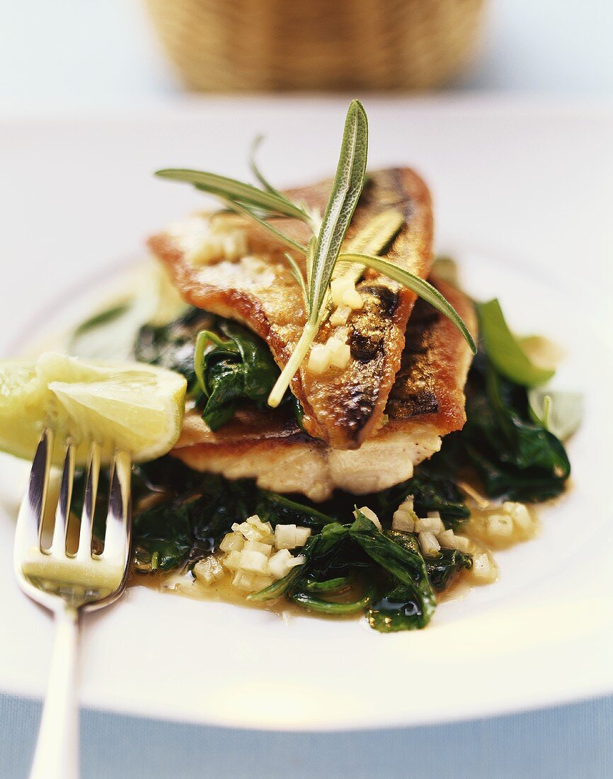Mackerel fillets with spinach