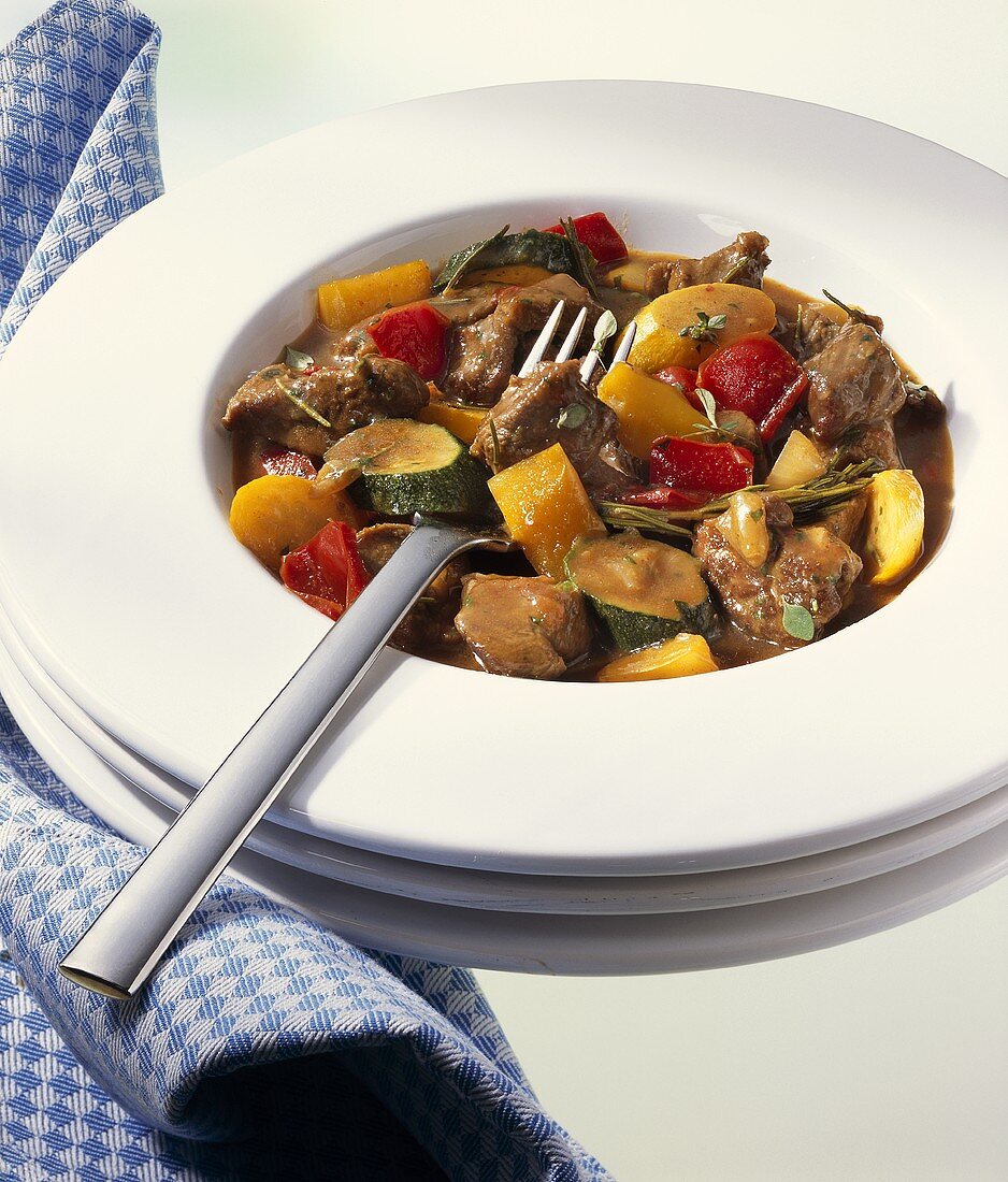 Lamb ragout with peppers and courgettes