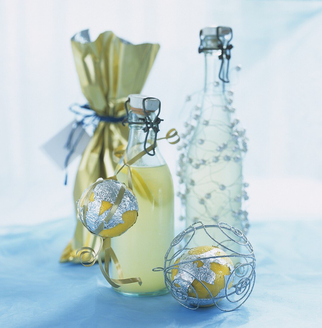 Zitronenwodka in Geschenkflaschen