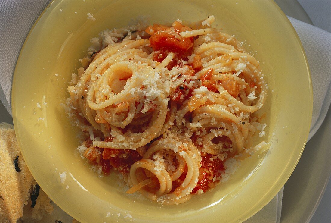 Spaghetti with tomato sugo and Parmesan