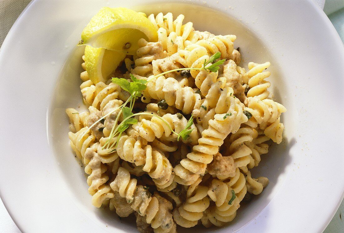 Fusilli (spiral pasta) with tuna, anchovies & capers