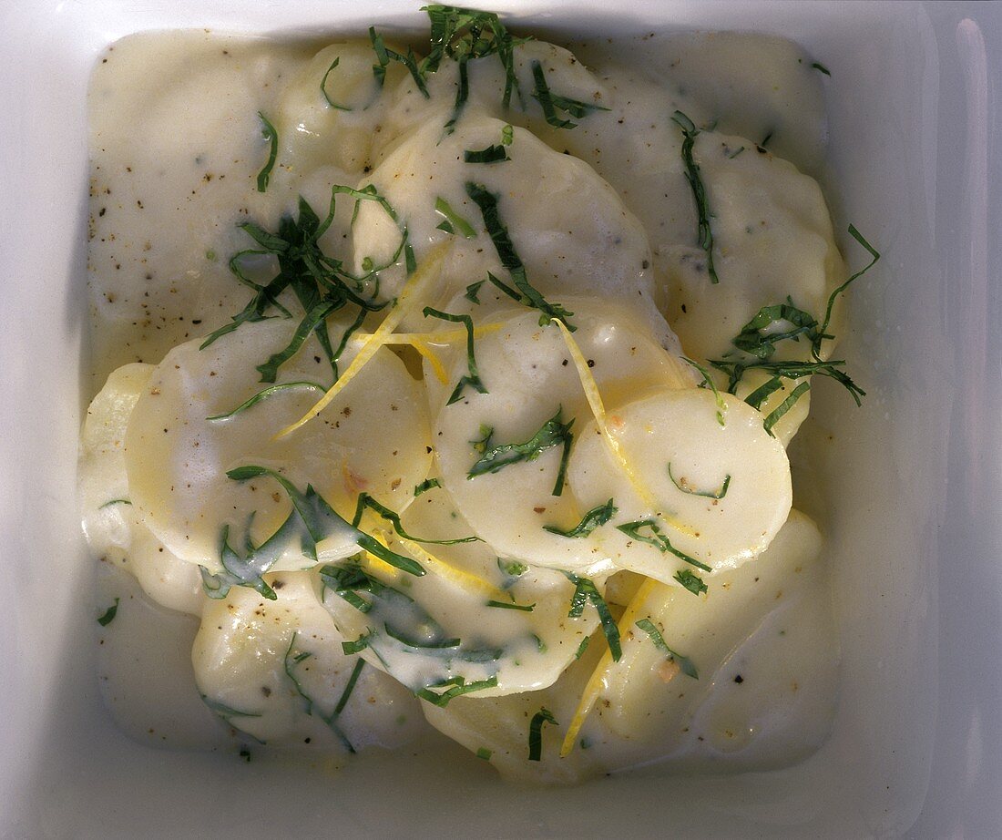 Bechamel potatoes with freshly chopped parsley