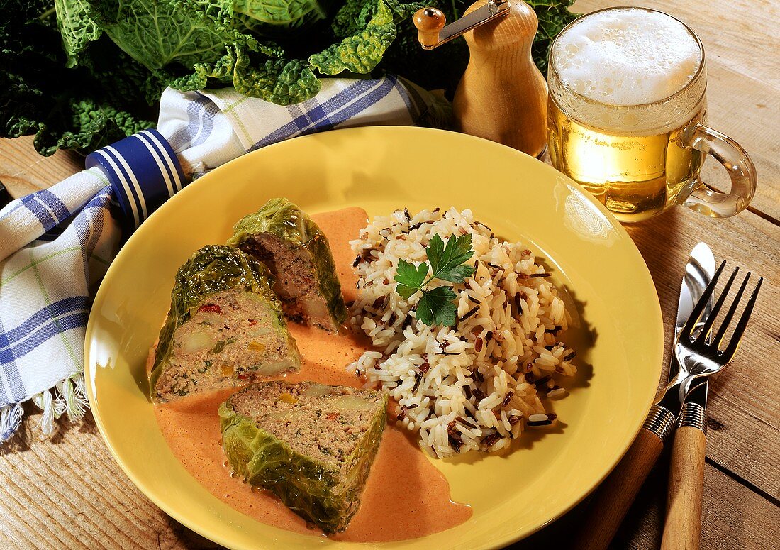 Savoy terrine with pepper sauce and rice