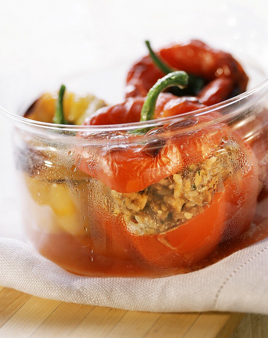 Stuffed peppers in a glass pot