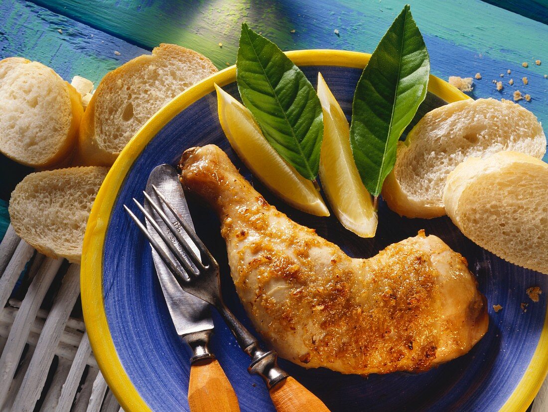 Crispy ginger chicken with lemons & baguette slices