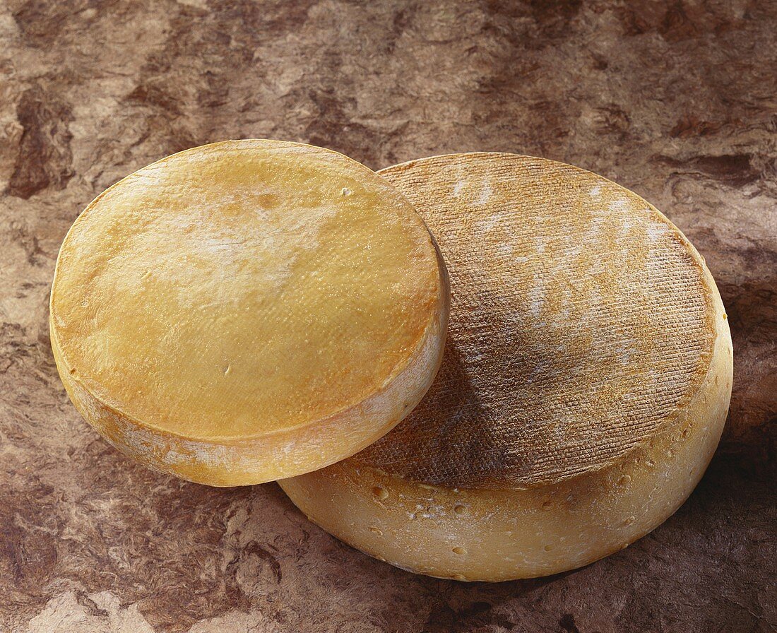French semi-hard cheeses: Citeaux and Chambarand