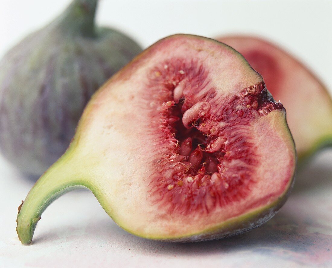 Figs and two fig halves