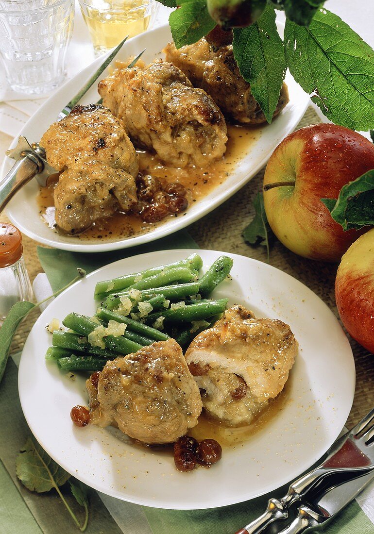 Stuffed pork roulades with green beans