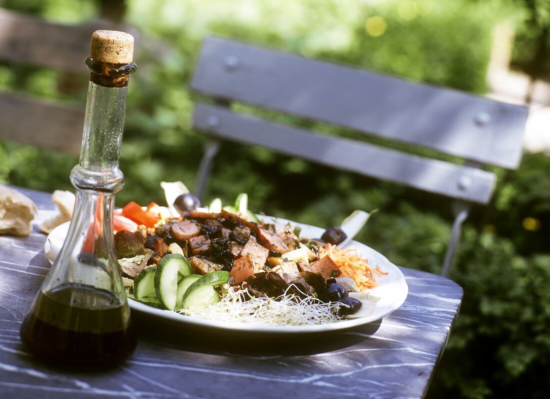 Vegetable salad with Edam and mushrooms in the open air