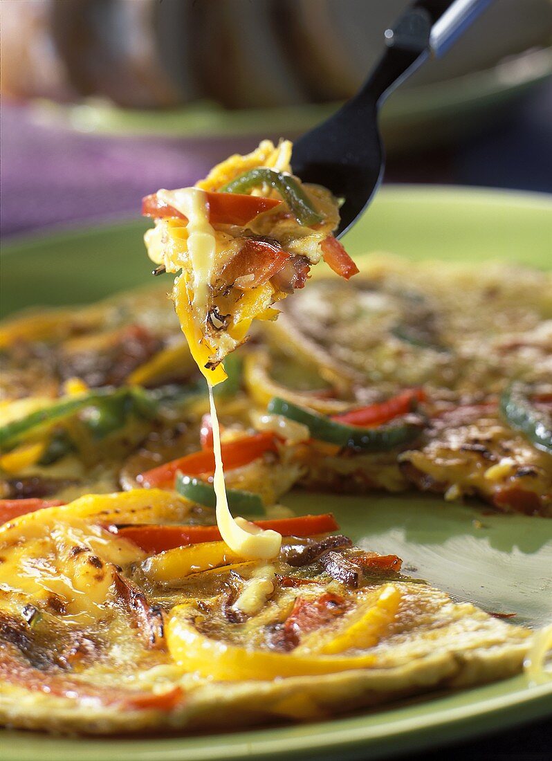 Frittata with Emmental cheese and peppers