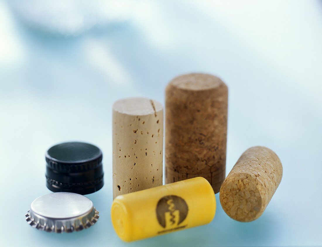 Various corks and bottle fasteners
