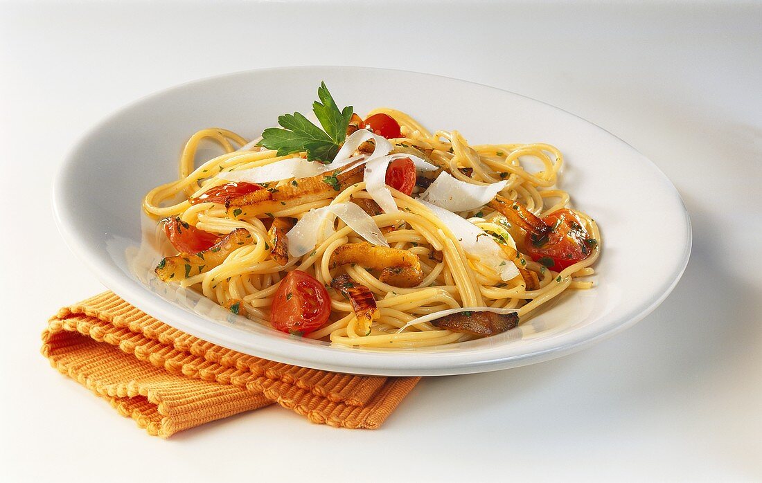 Pasta con le pastinache (Spaghetti with roasted parsnips)
