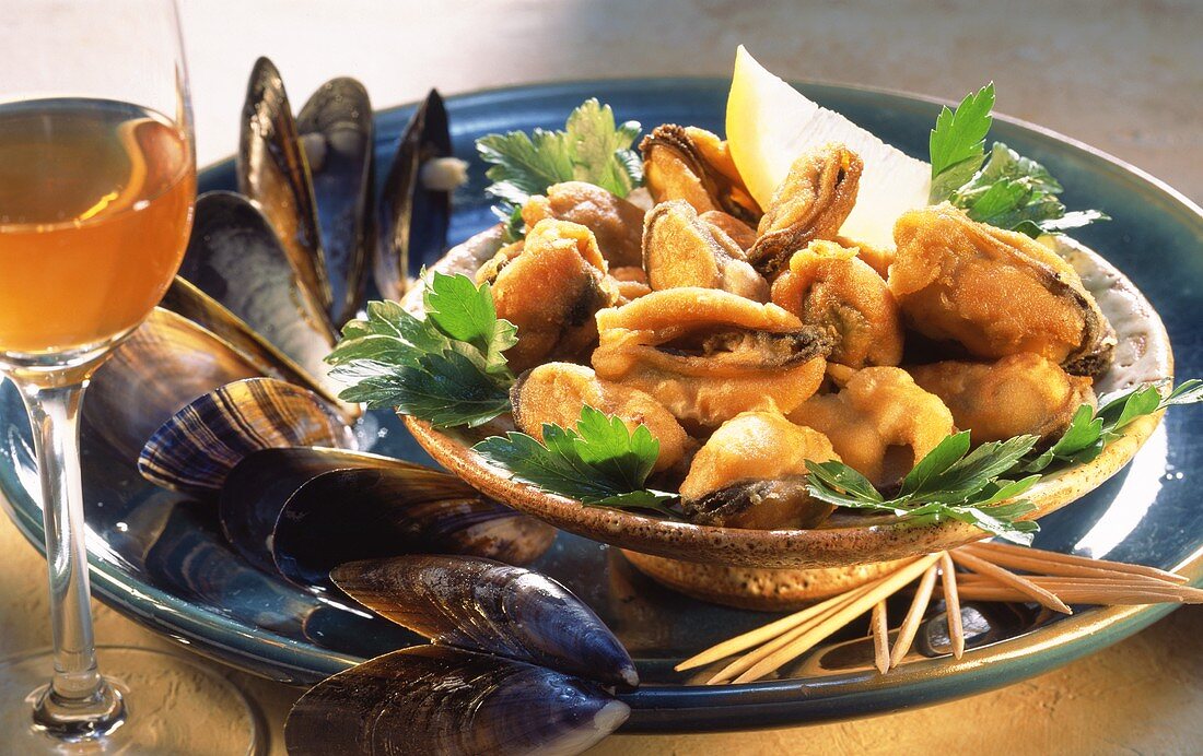 Cozze impanate (Breaded mussels with lemon, Italy)