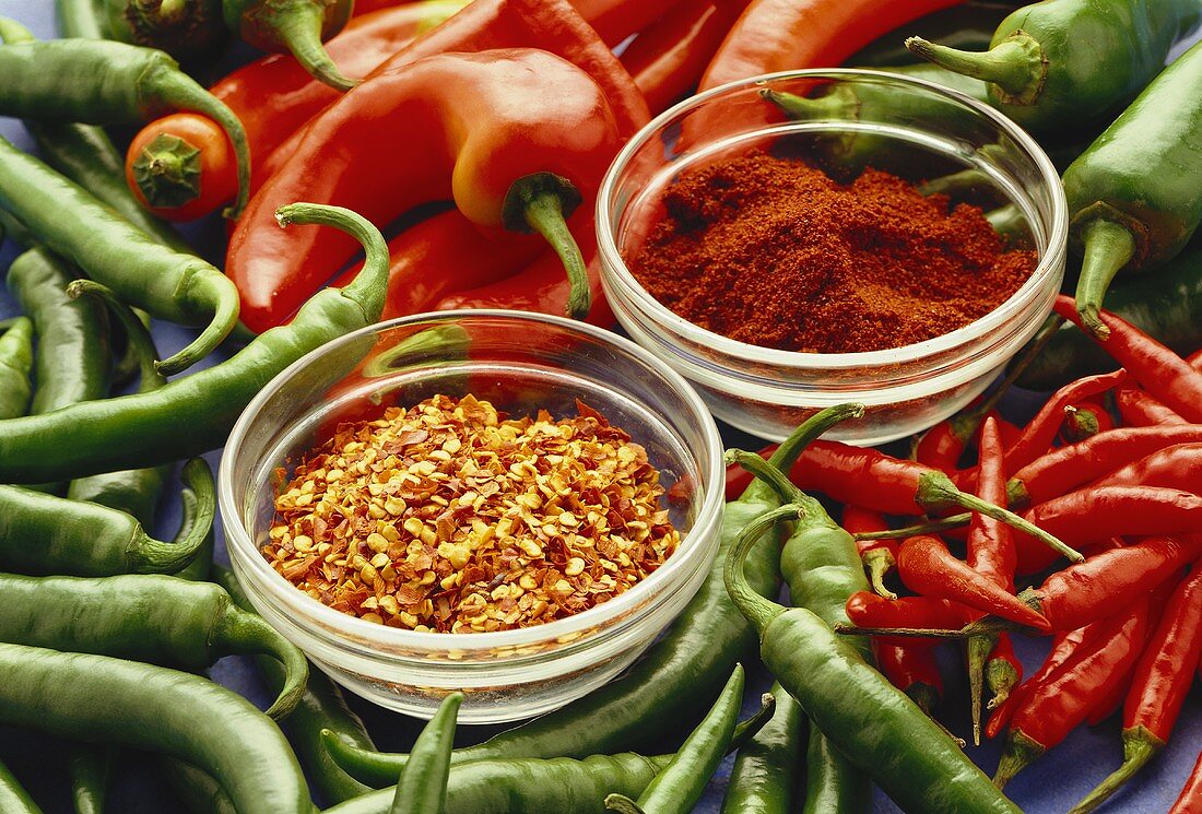 Chili (dried), chili powder and chili peppers
