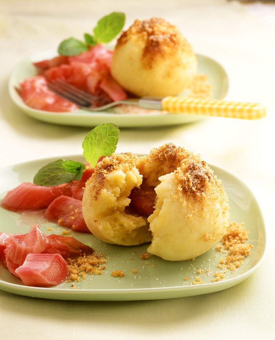 Rhubarb dumplings with cinnamon breadcrumbs