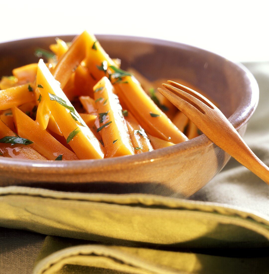 Carote al marsala (carrots in Marsala sauce with parsley)