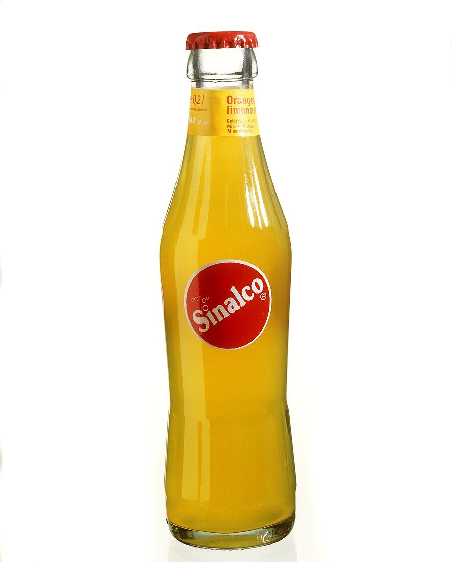 Sinalco-Flasche mit deutschem Label