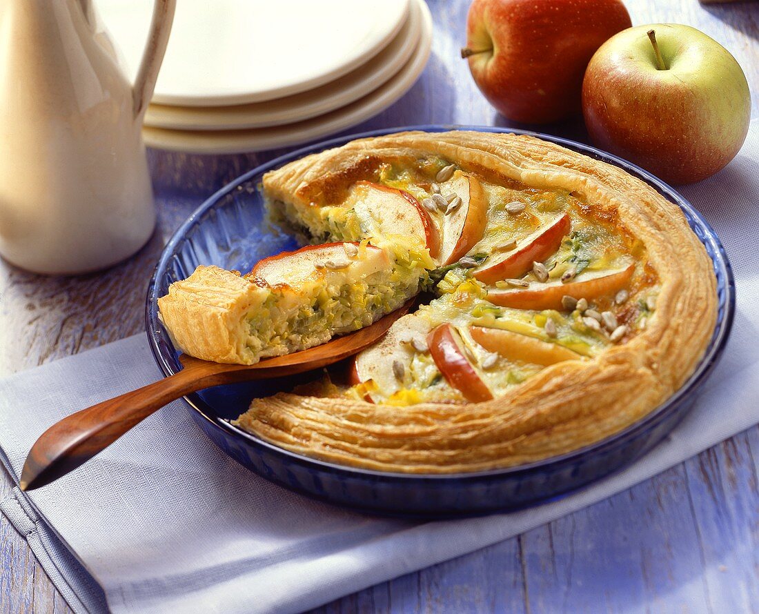 Apple and leek quiche with sunflower seeds