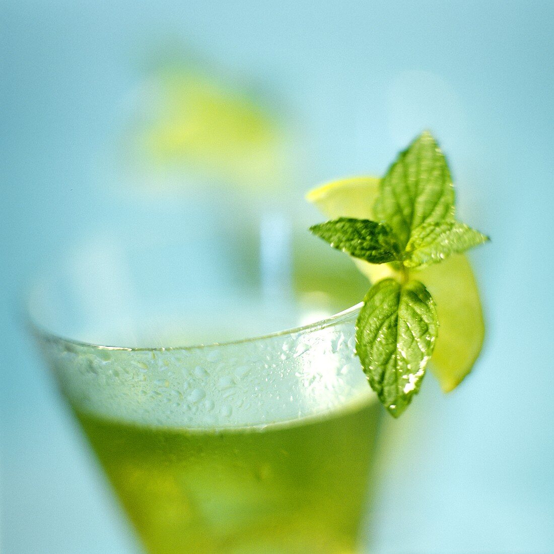 Cocktail with mint and lime