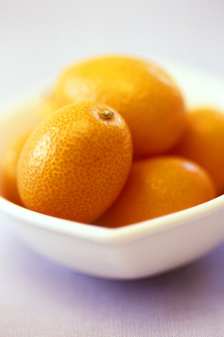 Kumquats in a bowl