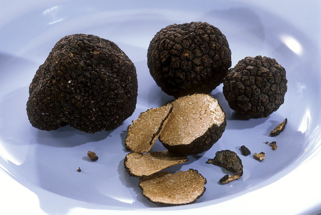 Black summer truffle