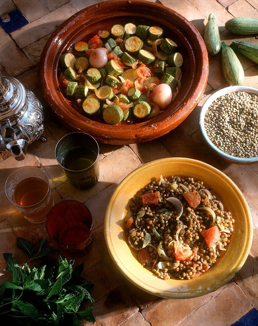 Lentils & courgettes with tomatoes & onions from Morocco