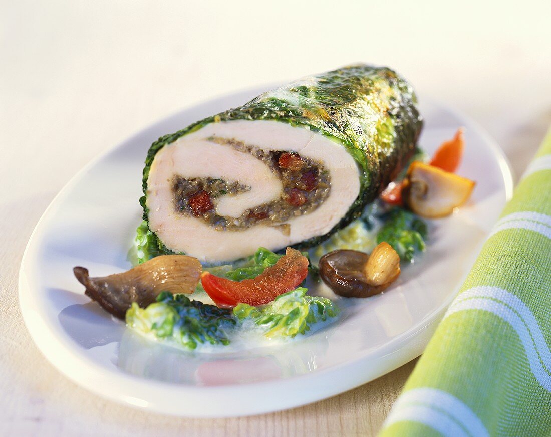Stuffed chicken breast with chestnuts, savoy and mushrooms