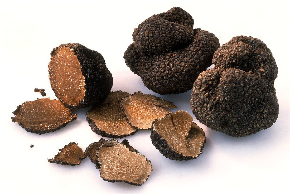 Summer truffles with truffle slices