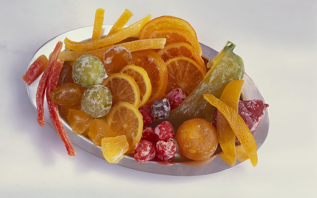 Kandierte Früchte in einer Schale