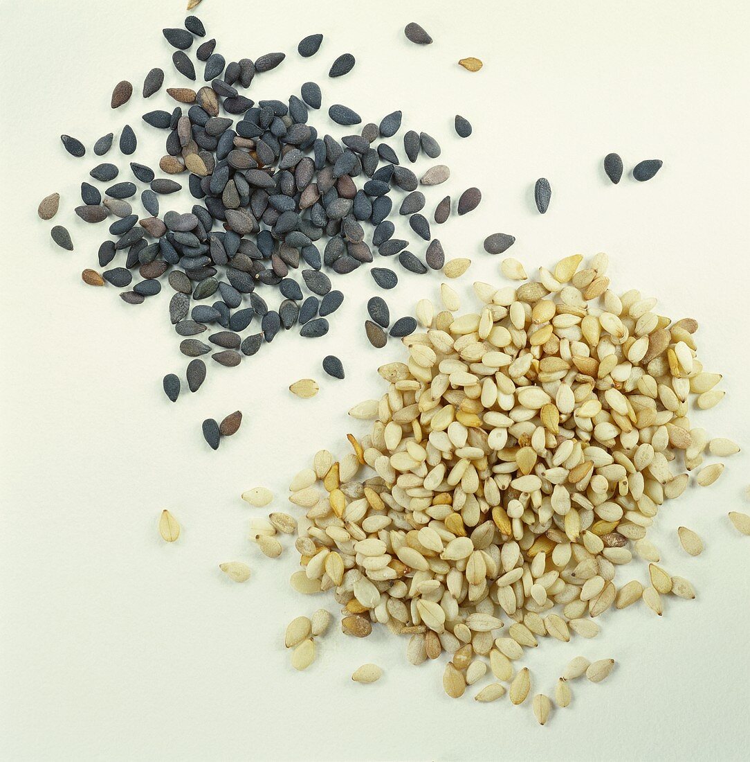 Black and white sesame seeds