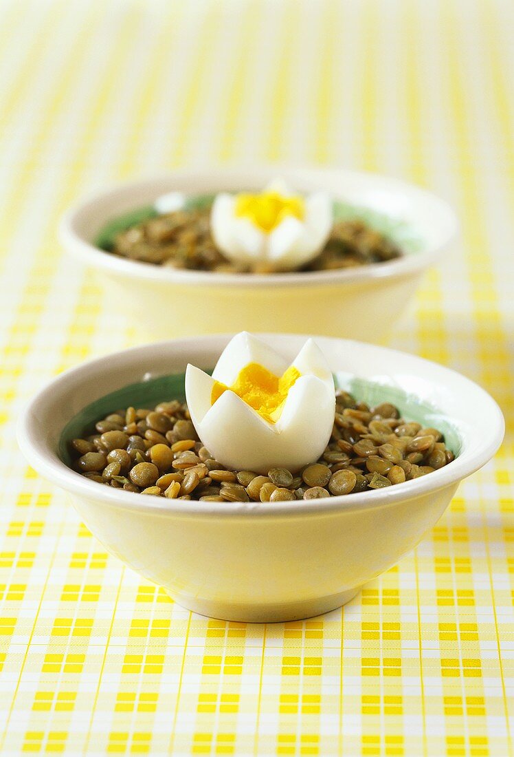 Lentils with hard-boiled egg