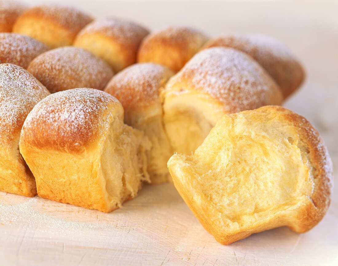 Sweet rolls (Buchteln) with icing sugar