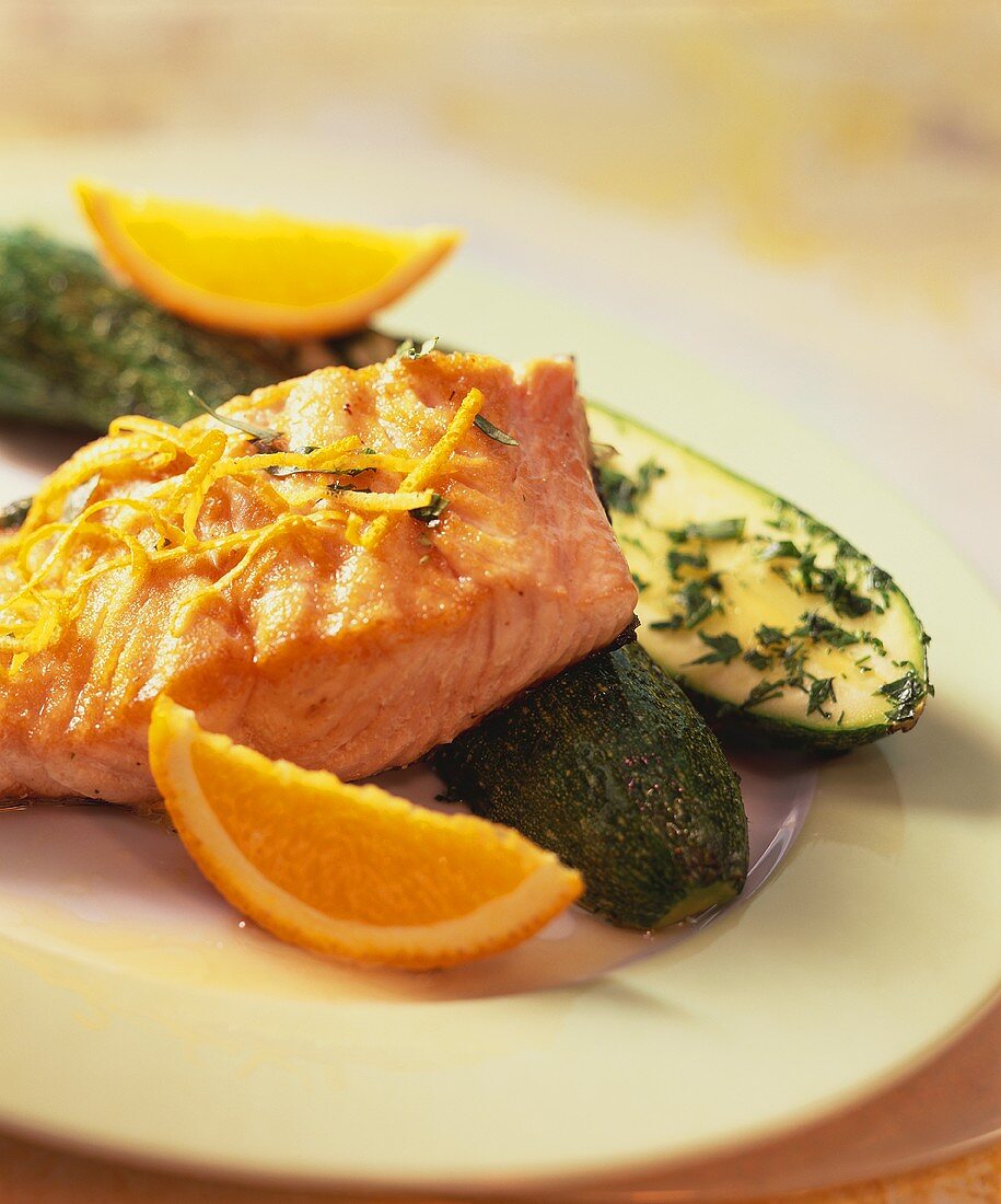 Grilled salmon with courgettes and herbs