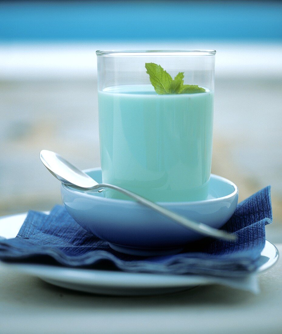 Milkshake with mint