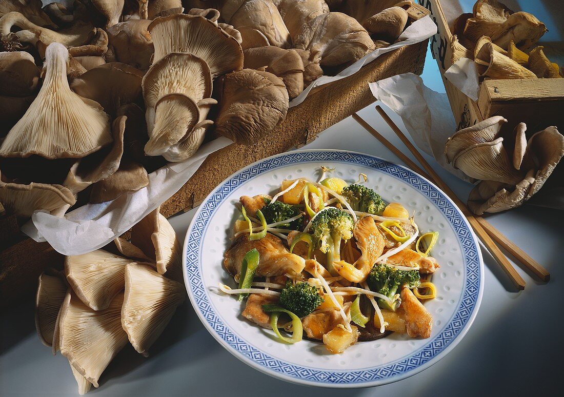 Oyster mushrooms with broccoli, sprouts and pineapple