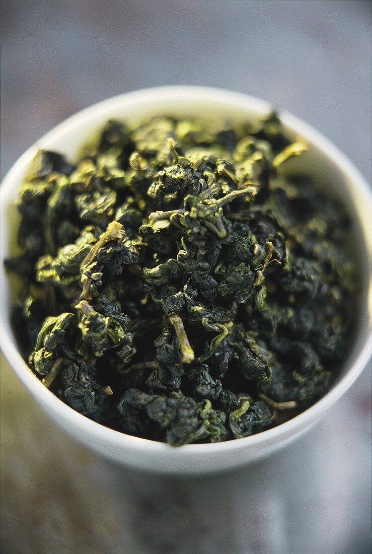 Ungekochter chinesischer grüner Tee (Oolong)