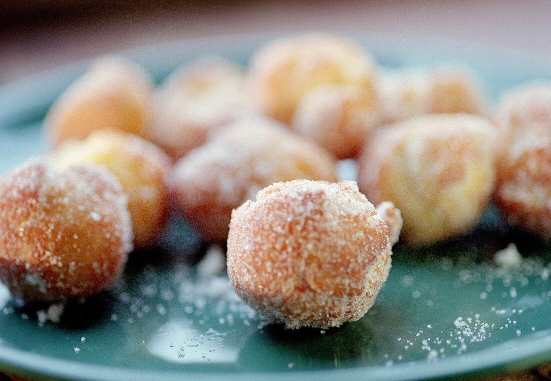 Bomboloni (Schmalzgebäck), Toskana, Italien