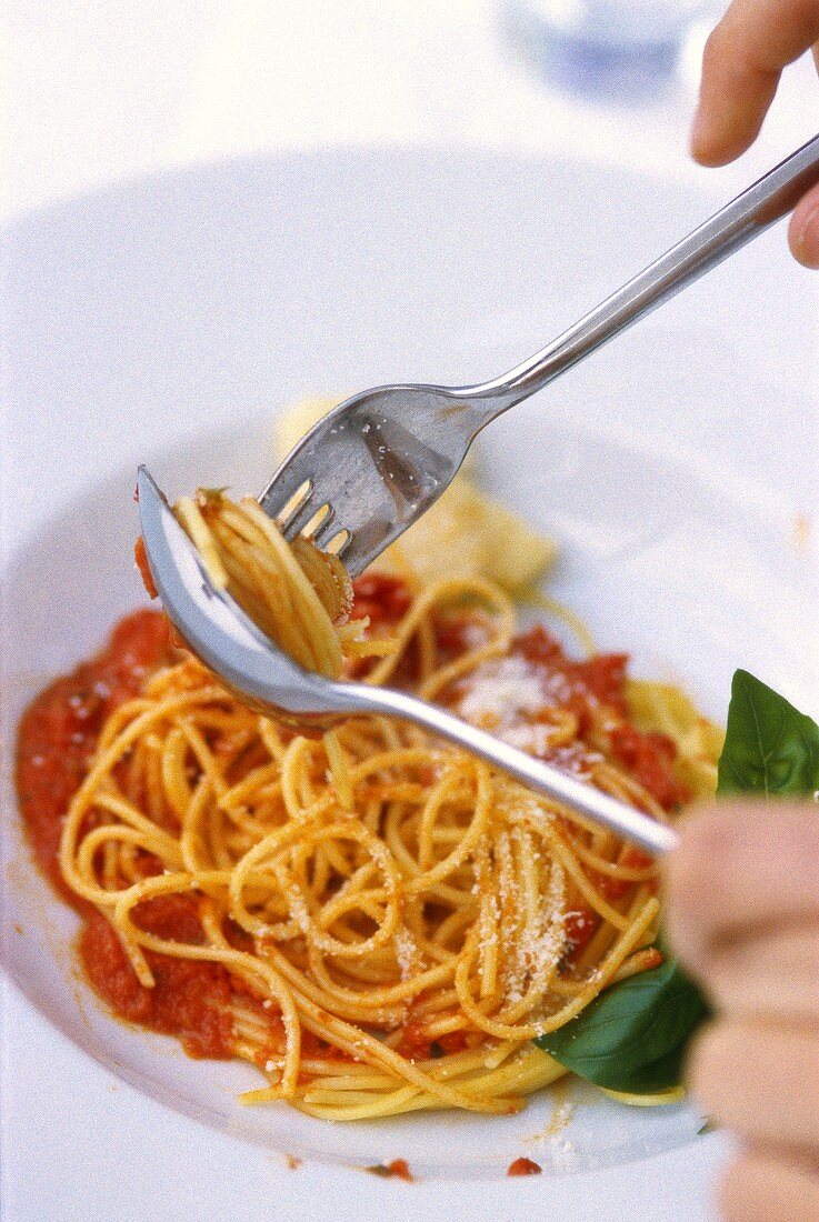 Spaghetti with tomato sauce and Parmesan