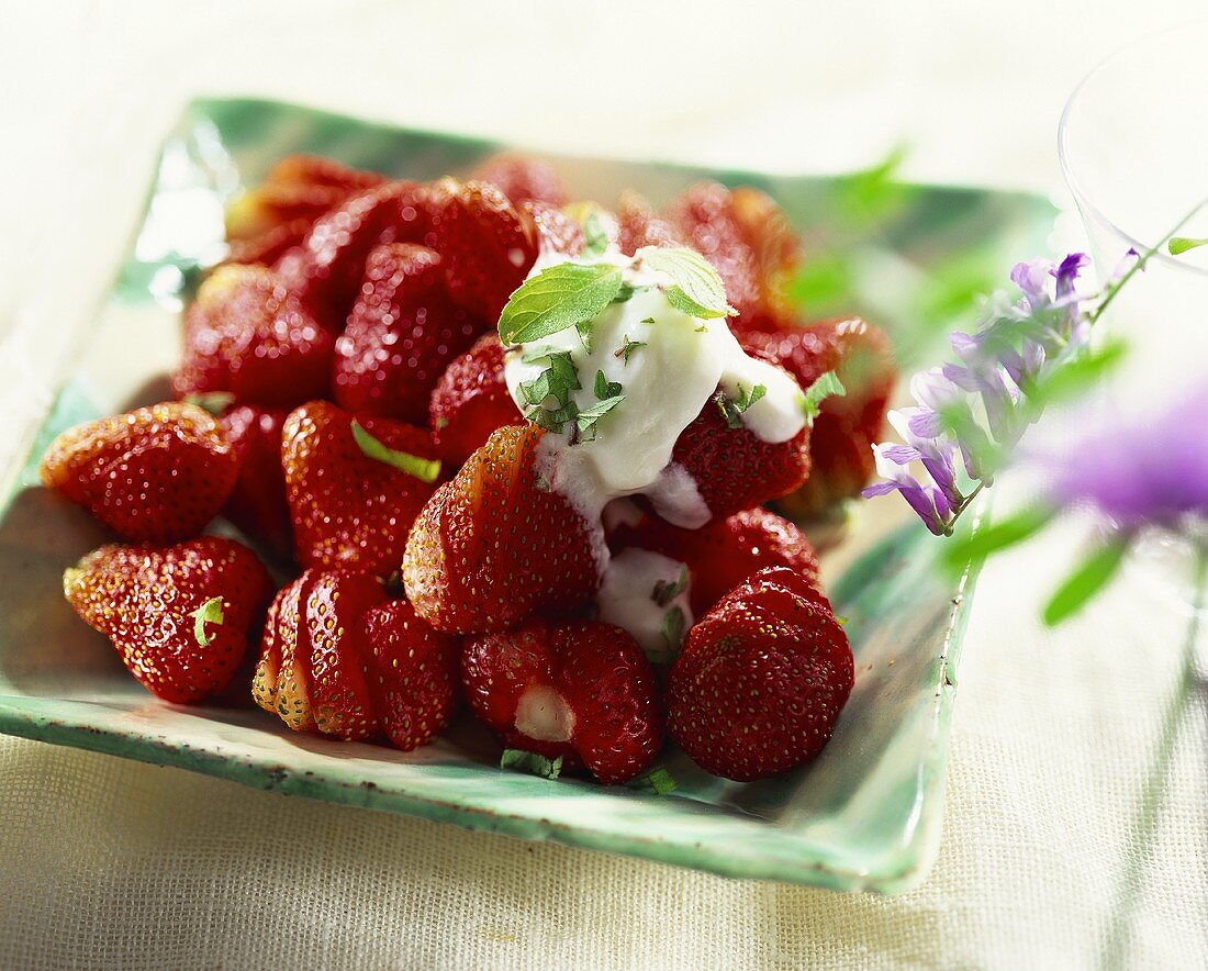 Strawberries with yoghurt and mint