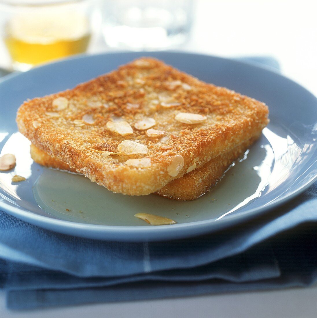 Toast with almonds and honey sauce