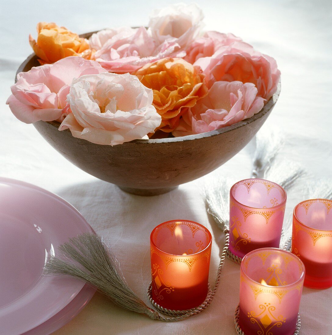 Middle Eastern table decoration with roses and candles