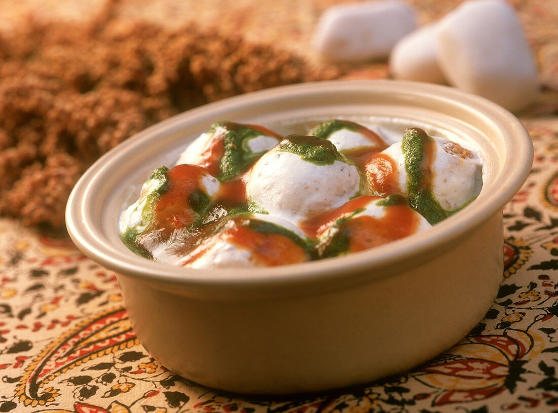 Aloo dum (spicy potatoes in yoghurt sauce, India)