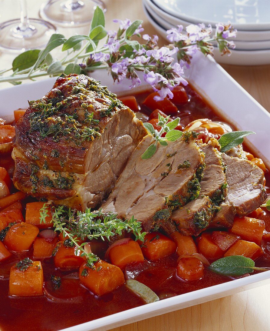 Roast pork with carrots and thyme