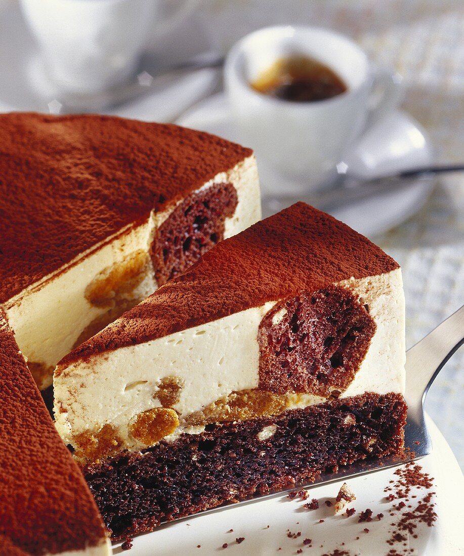 Tiramisu muffin cake