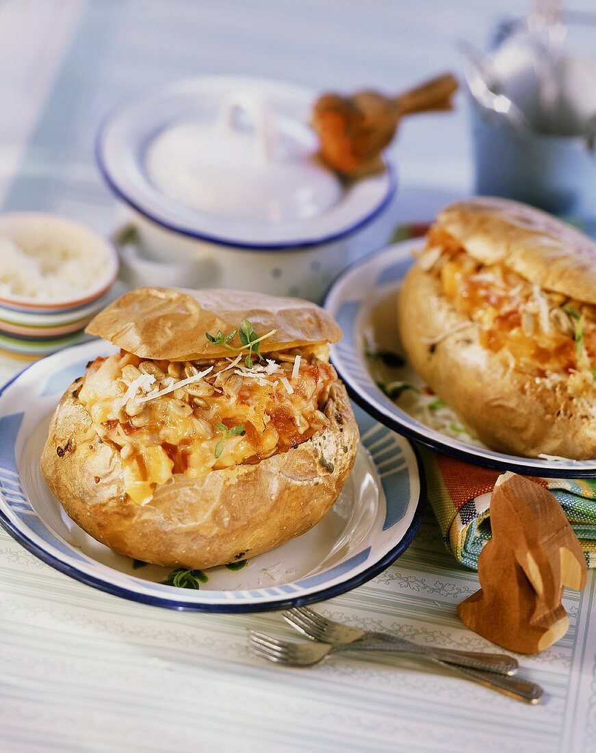 Baked potatoes with pepper filling for children