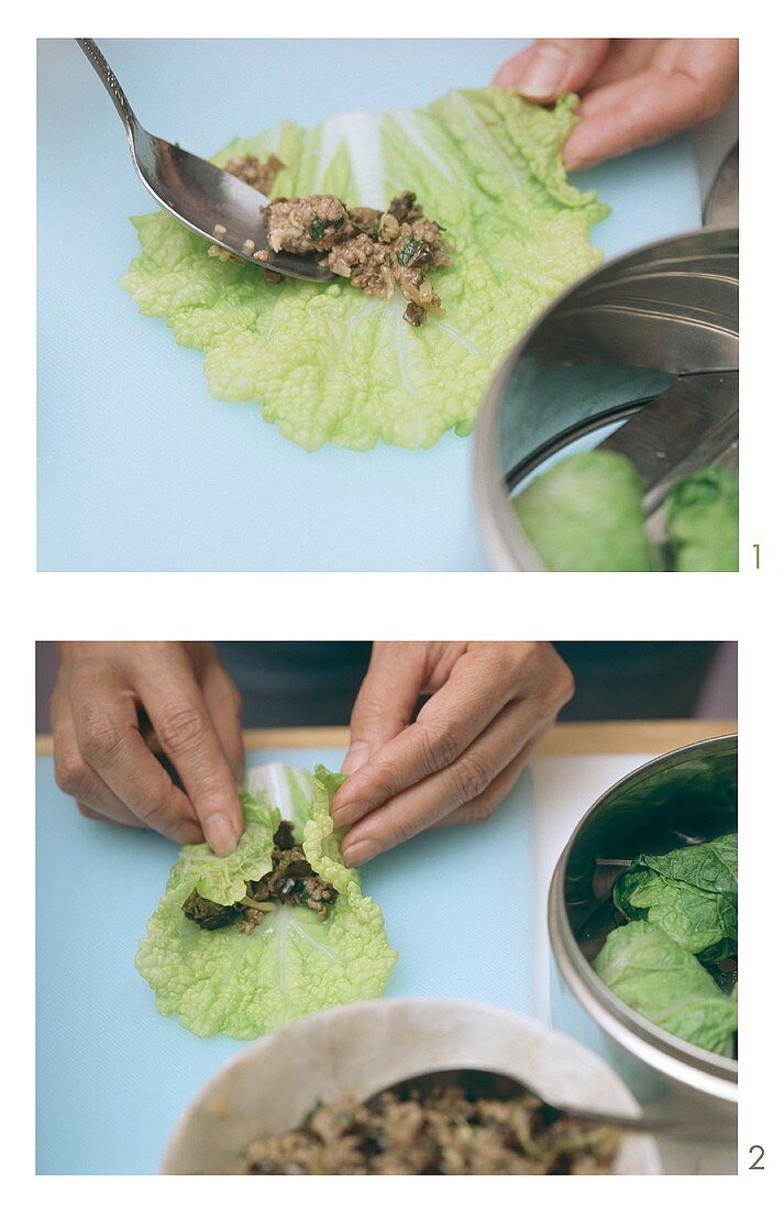 Stuffing Chinese cabbage leaf with mince