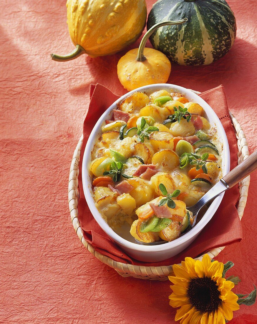 Potato and vegetable bake with ham